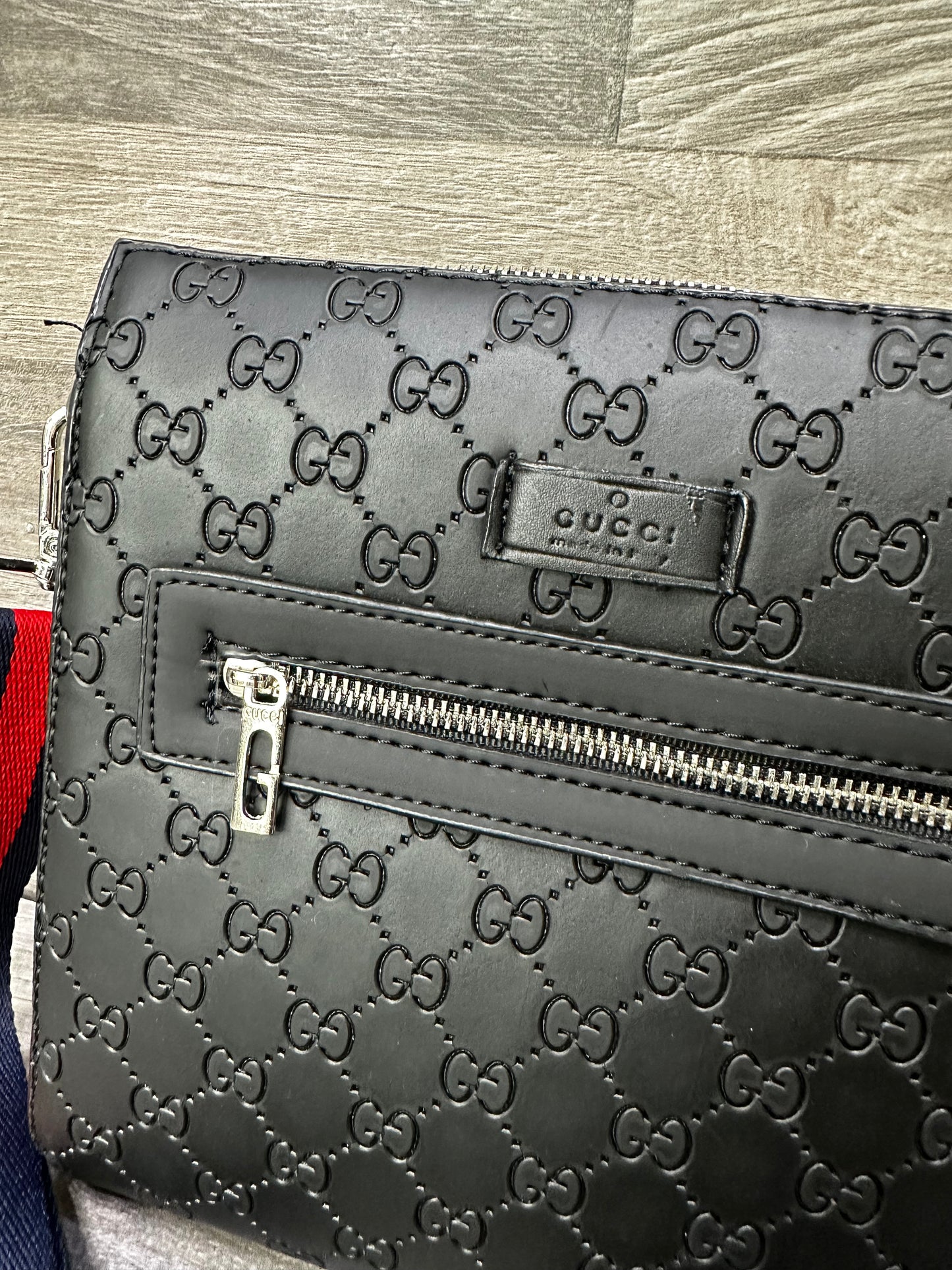 Gucci Messenger GG Supreme Black 2024