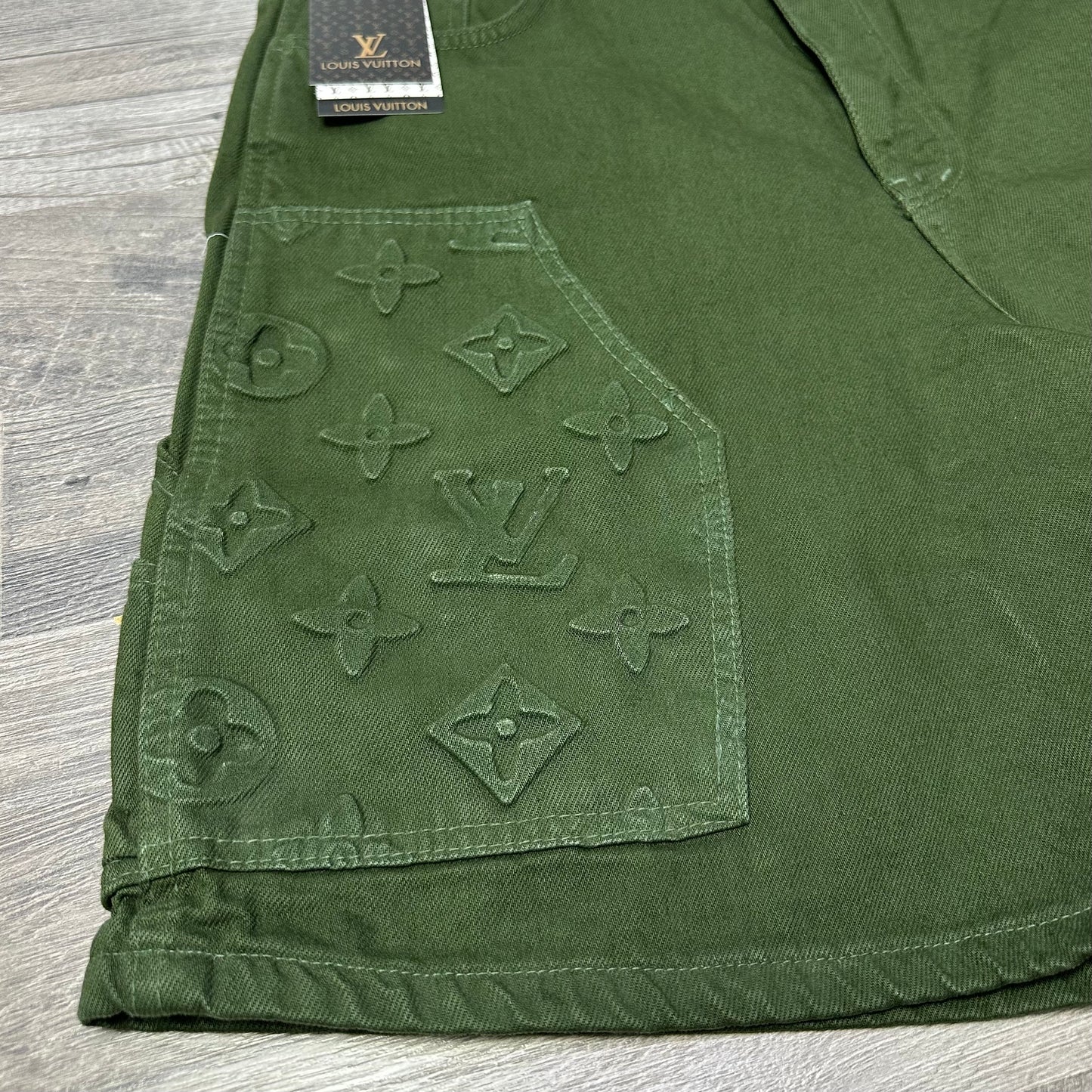 LV - Cargo Short Khaki 2025 NO