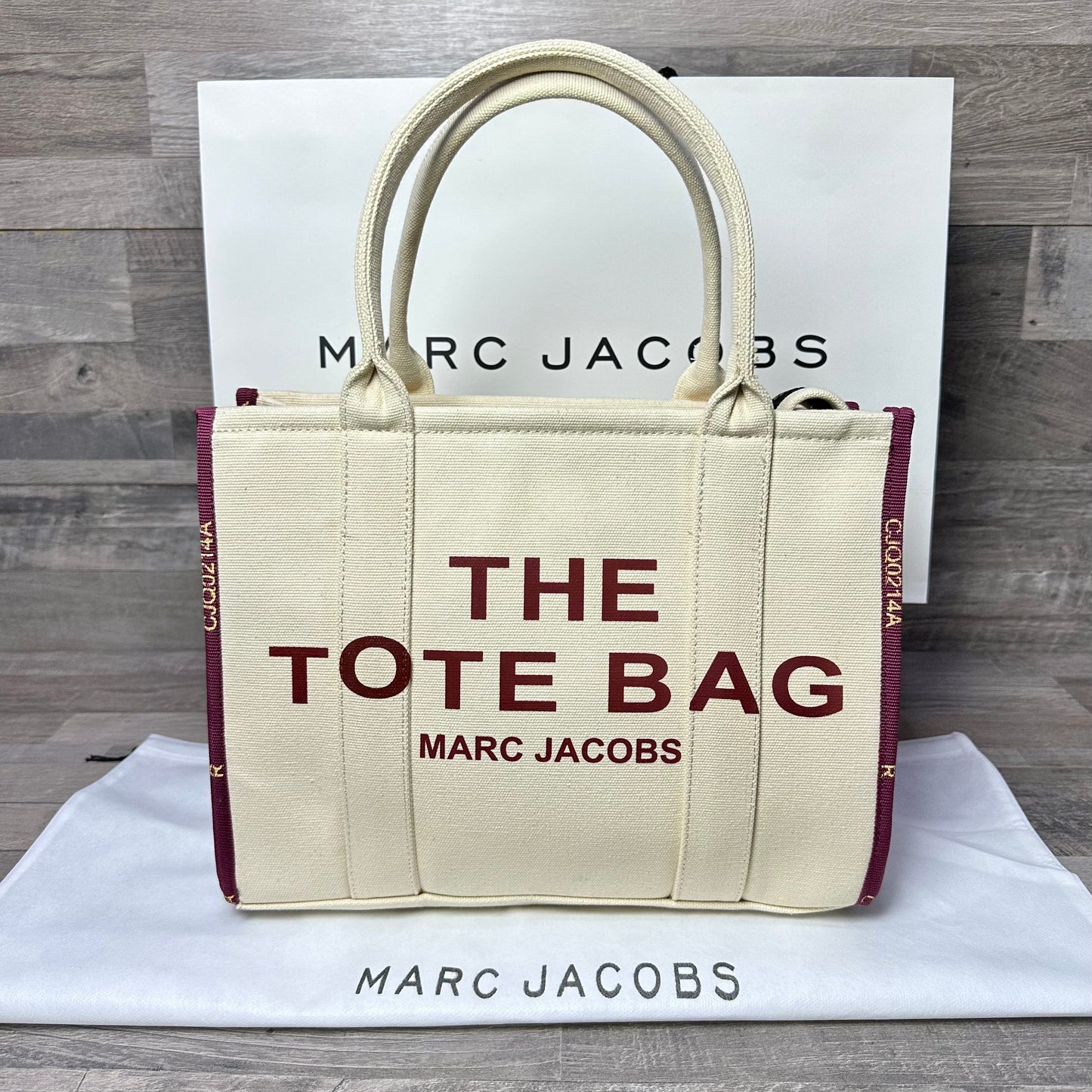 The Tote Bag Beige Purple bags
