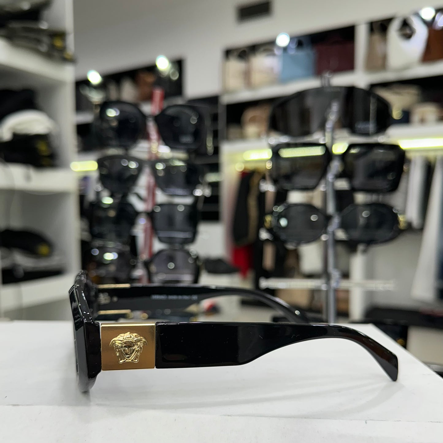 Versace - 1 Meander Classic