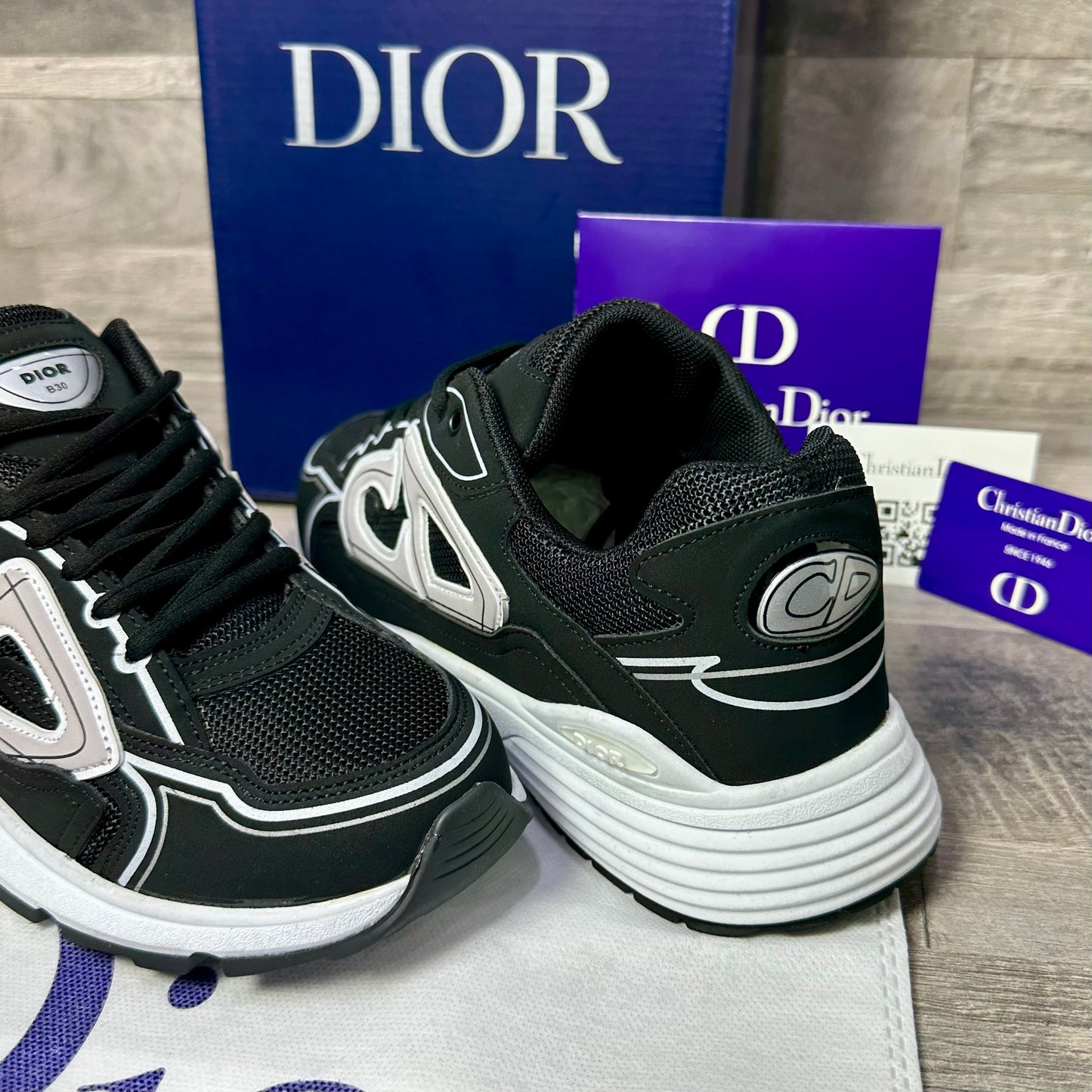 Dior B30 Sneaker Black/ White NO 3
