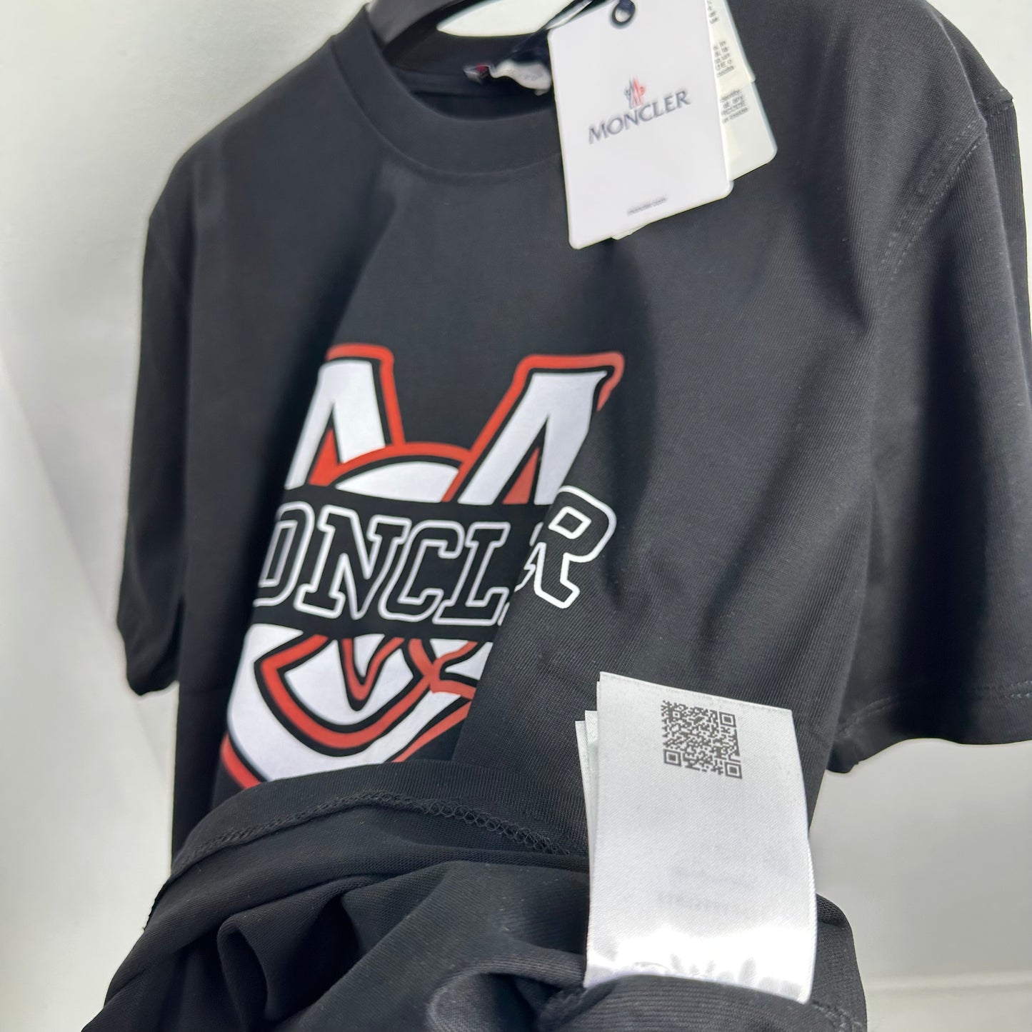 Moncler Hologram Black 2025 NO