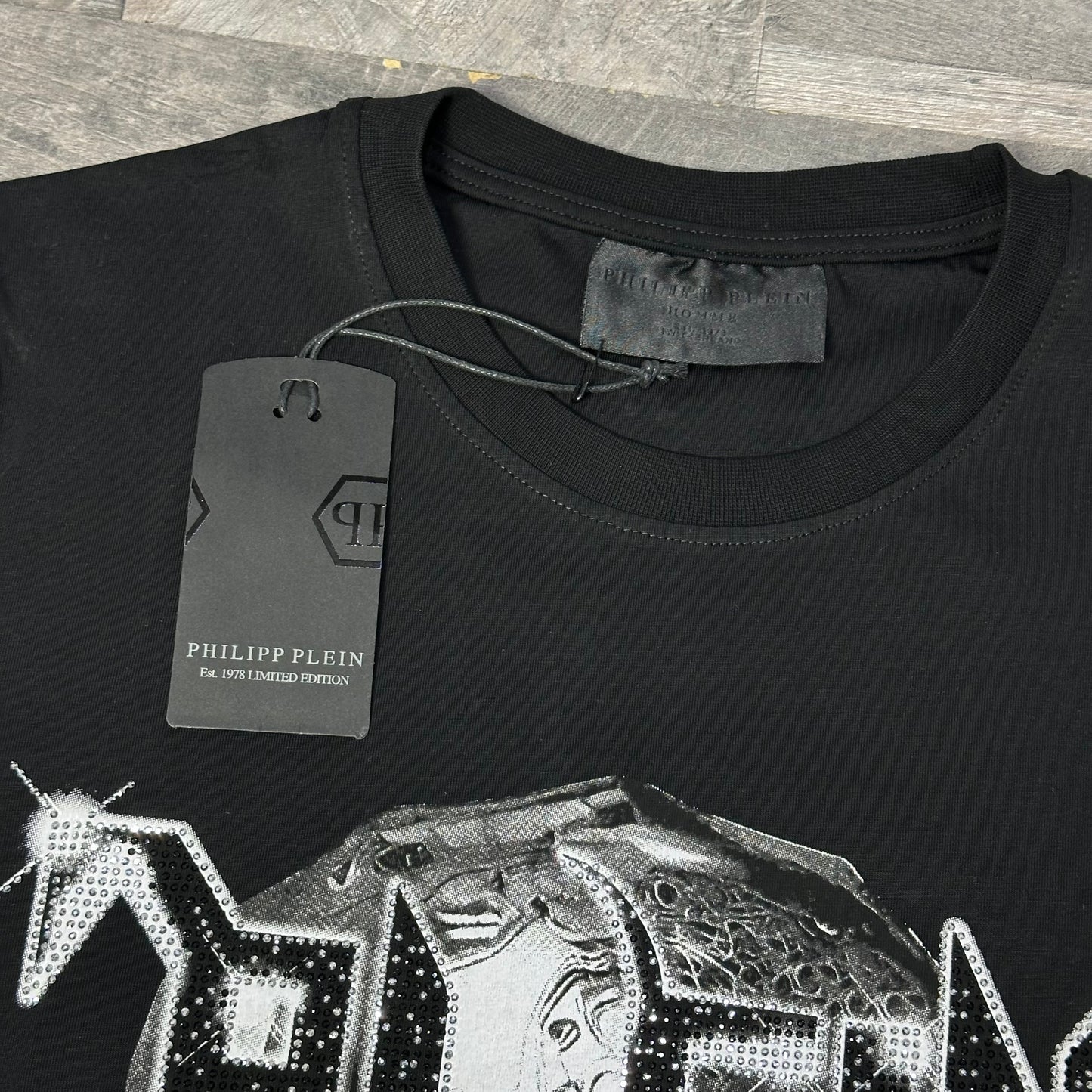 P-P Hologram 2 Black 2025 NO