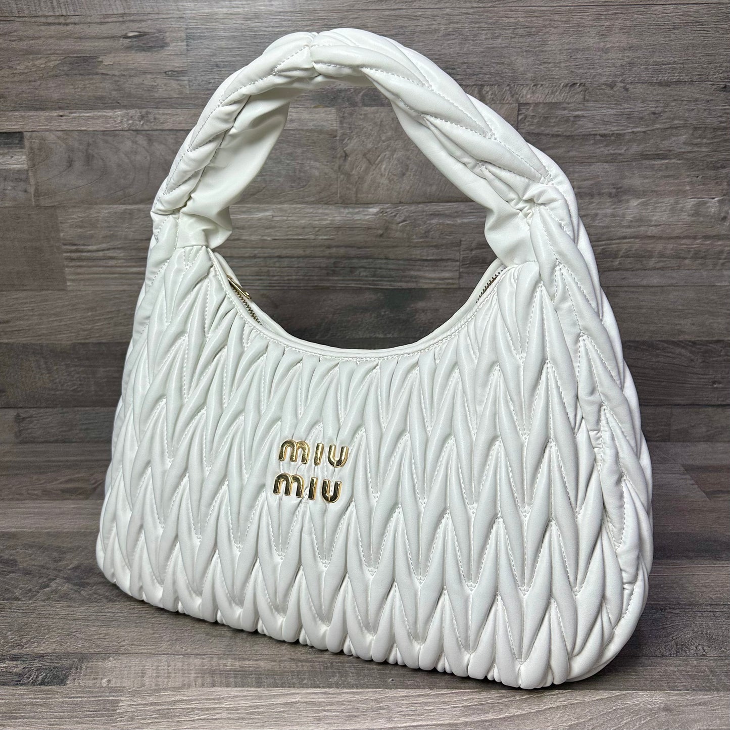 Miu Miu Hobo White Big Size Classic women’s