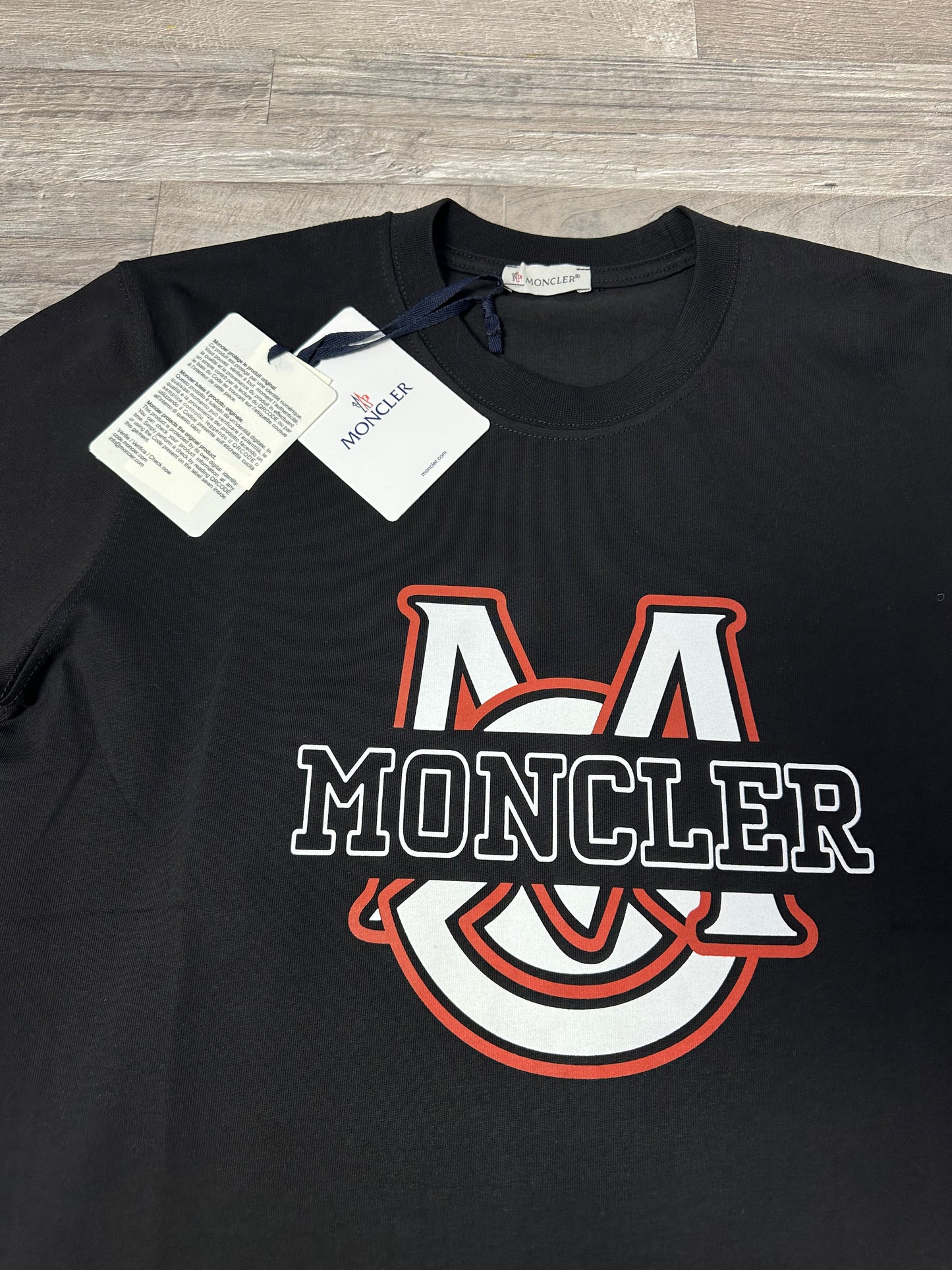 Moncler Hologram Black 2025 NO