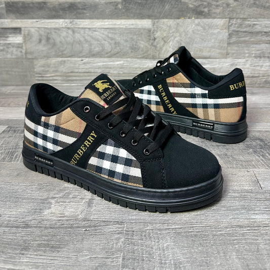 Burberry Classic Black NO 5