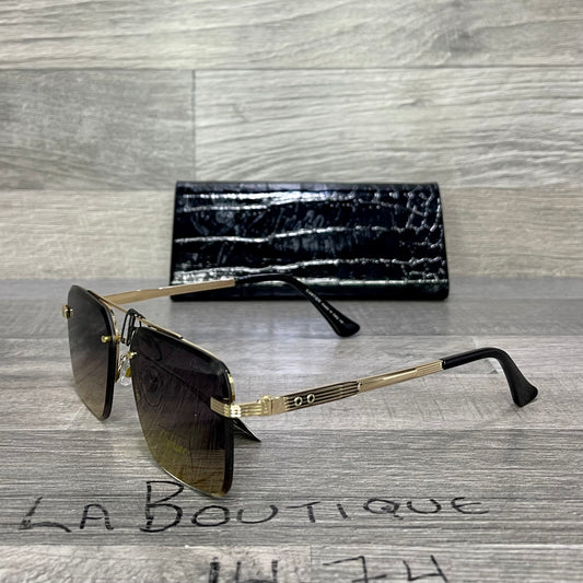 Cartier Brown 32