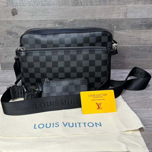Louis Vuitton Trio Messenger Damier