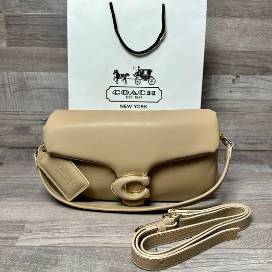 Coach Classic Beige women’s C4